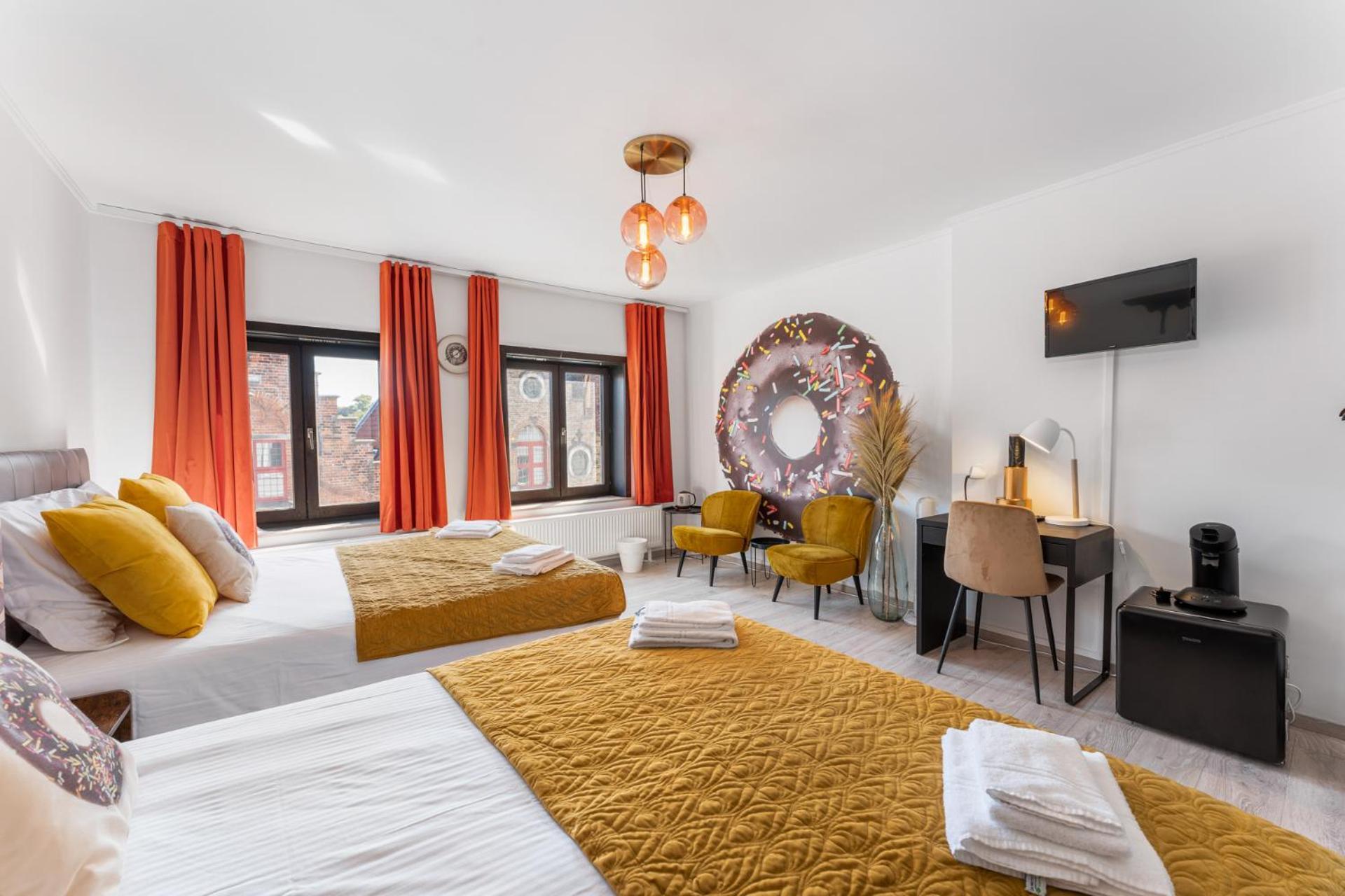 The Chocolate Guest house 2*